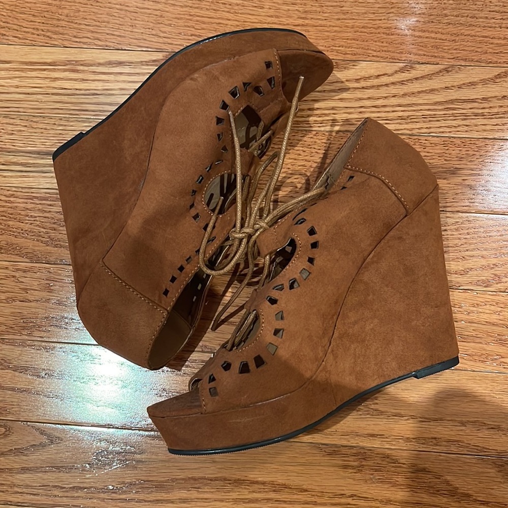 Brown Lace Up Wedges